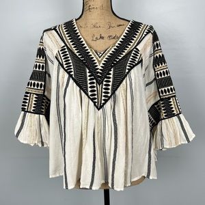NWT! VICI Embroidered Boho Top
